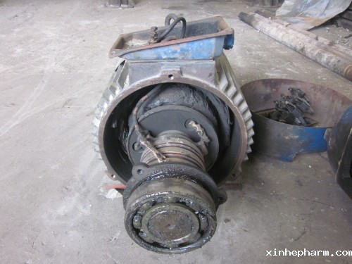 因超负荷损坏的电机