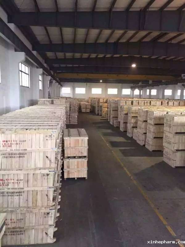 电动葫芦装箱准备发货